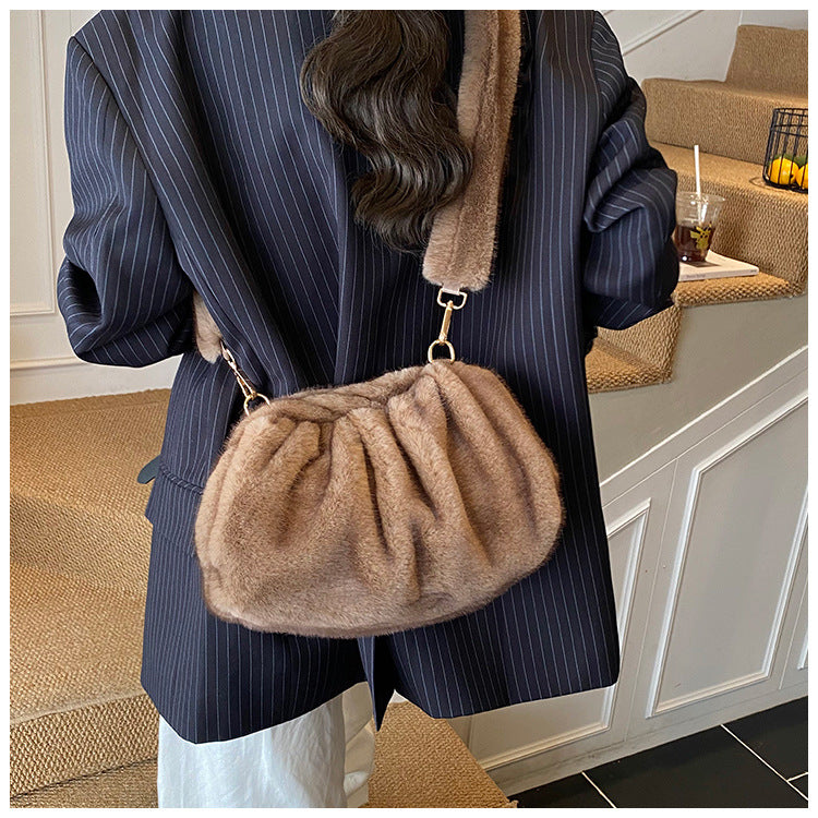 Pleated Cloud Women's Fashion Handbag Furry Bag Fashion