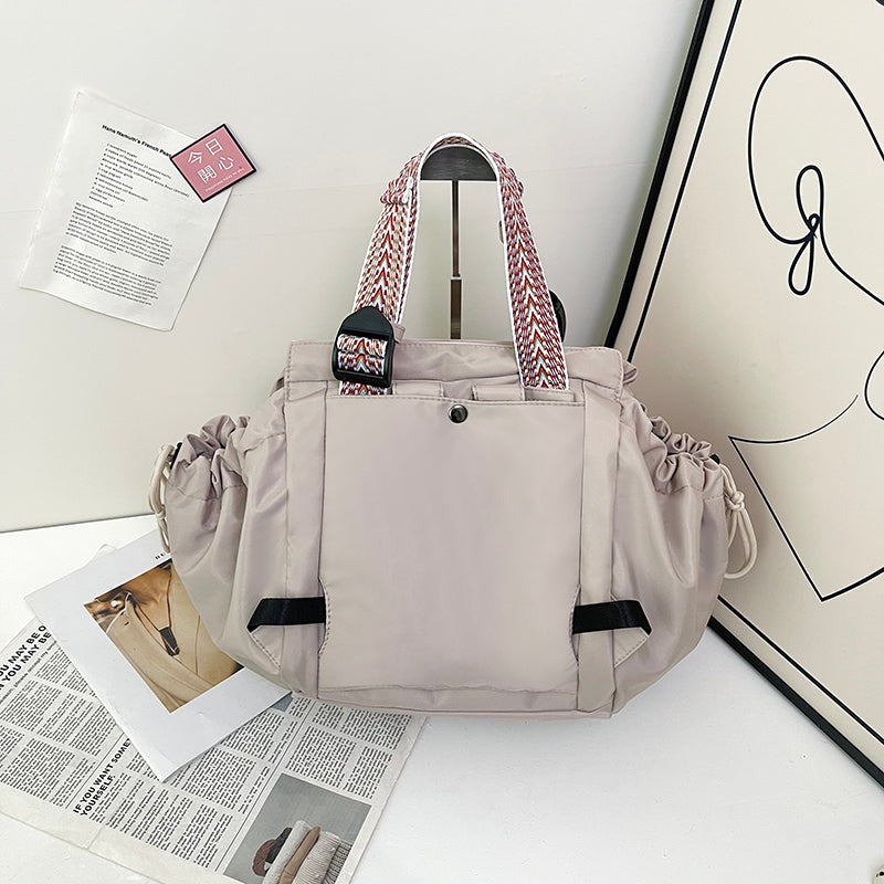 Nylon Fabric Mommy Bag, Large Capacity, Portable, Single Shoulder Tote Bag For Travel