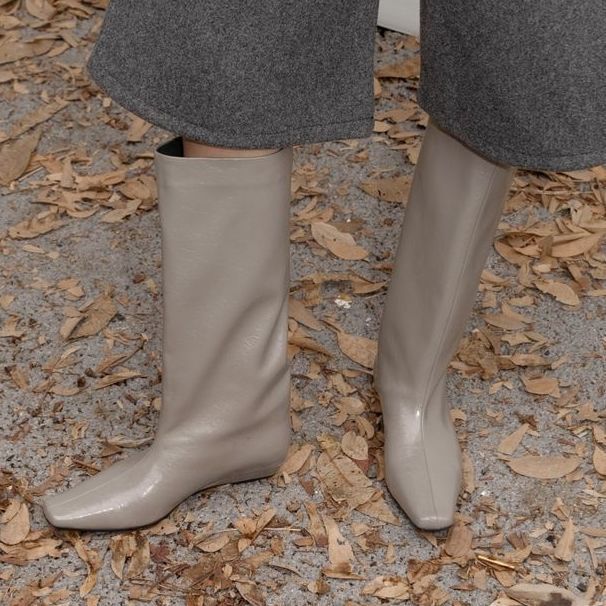 Trendy Black Large Barrel Women's Boots Versatile Square Toe Kitten Heel Knee-high Straight Tube Soft Leather Boots