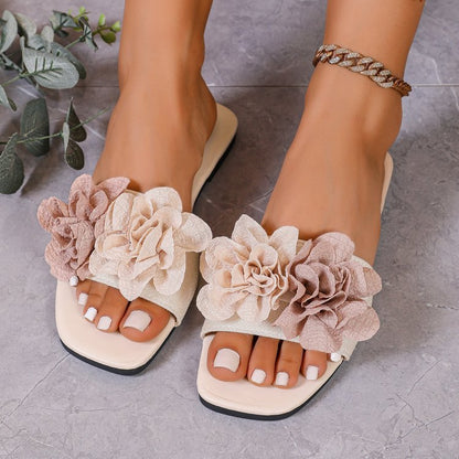 Comfortable Flip-flops Let You Feel Free And Light